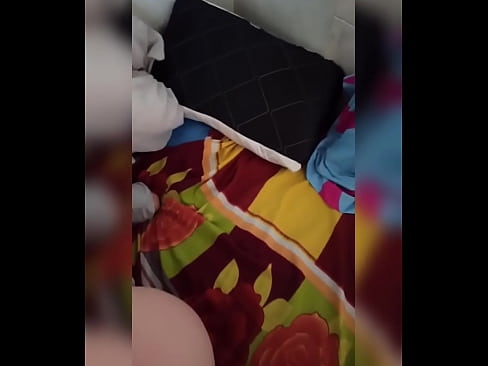 ❤️ Менин комнаташым үйдө жалгыз калат, анткени күйөөсү каникулга кетип жатат, мен аны сиккенге жана эшегин сүткө толтурганга мүмкүнчүлүк берем ☑ Супер секс ky.xxxpornolive.ru ﹏